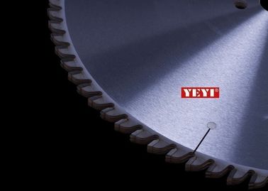 เหลา 150mm TCT 60 ฟันใบเลื่อยวงเดือนสำหรับตัดไม้ / ไม้ MDF