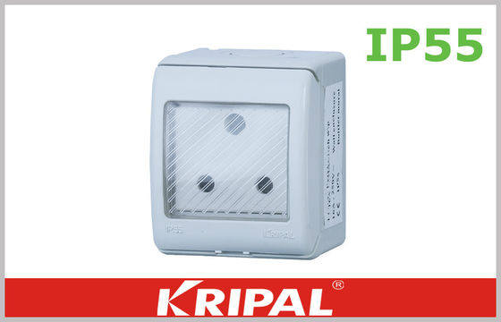แอฟริกาใต้กลางแจ้งเสียบซ็อกเก็ต / 15 แอมป์รอบขาซ็อกเก็ต 250V